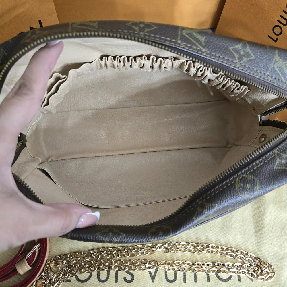 AUTHENTIC LOUIS VUITTON Monogram Trousse Cosmetic Crossbody Bag - Picture 12 of 17